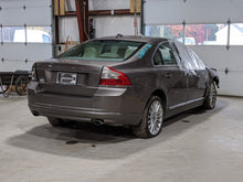 Load image into Gallery viewer, CARRIER ASSEMBLY Volvo C70 S60 S80 V70 XC60 XC70 11 12 - NW268559
