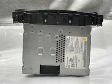 Load image into Gallery viewer, Radio Mercedes CLK320 C240 C320 C32 2001 01 2002 02 2003 03 2004 04 2005 05 - NW268474
