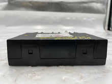 Load image into Gallery viewer, IMMOBILIZER MODULE COMPUTER Porsche Cayenne 2006 06 - NW36857
