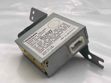 Load image into Gallery viewer, REAR CAMERA CONTROL Computer FX45 2003 03 2004 04 2005 05 - NW31428
