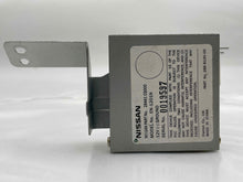 Load image into Gallery viewer, REAR CAMERA CONTROL Computer FX45 2003 03 2004 04 2005 05 - NW31428
