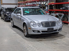 Load image into Gallery viewer, TRANSFER CASE E300 E320 E350 E550 E63 2008 08 2009 09 - NW268774
