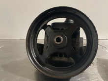 Load image into Gallery viewer, Power Steering Pump  THUNDERBIRD 2003 - NW162937
