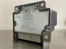 Load image into Gallery viewer, Computer Kia Sedona 2012 - NW33357
