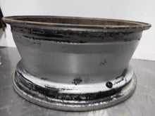 Load image into Gallery viewer, Wheel Maxima 2002 02 2003 03 17X7 7 Spoke - NW268965
