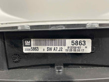 Load image into Gallery viewer, Speedometer Cluster Chevrolet Equinox 2015 - NW158682
