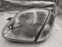 Load image into Gallery viewer, TURN SIGNAL LIGHT LAMP 230 SLK SLK230 SLK32 SLK320 97-04 Left - NW269937
