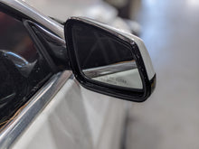 Load image into Gallery viewer, SIDE VIEW DOOR MIRROR BMW 640I 650i Alpina B6 12 13 14 15 Right - NW269709
