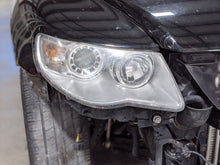 Load image into Gallery viewer, HEADLIGHT LAMP ASSEMBLY Volkswagen Touareg 07 08 09 10 Right - NW269329
