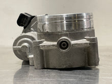 Load image into Gallery viewer, THROTTLE BODY Volkswagen Pasat CC Touareg Q7 2007 07 2008 08 09 10 11 12 - NW269816
