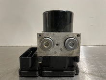Load image into Gallery viewer, ABS PUMP Volvo V70 S80 2008 08 - NW2936
