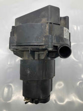 Load image into Gallery viewer, Air Injection Pump Smog Chrysler Crossfire 2005 - NW7963
