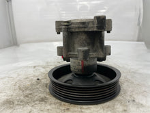 Load image into Gallery viewer, Power Steering Pump Chrysler Crossfire 2005 - NW162632
