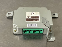 Load image into Gallery viewer, Transfer Case Computer Armada QX56 2005 05 2006 06 - NW271481
