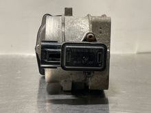 Load image into Gallery viewer, THROTTLE BODY Expedition F150 Navigator F350 Lincoln LT 04 05 06 07 08 09 10 - NW272243
