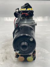 Load image into Gallery viewer, CONVERTIBLE TOP MOTOR CLK320 CLK350 CLK500 CLK55 CLK550 CLK63 04-09 - NW272011
