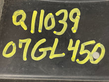 Load image into Gallery viewer, RADIATOR FAN ASSEMBLY Gl320 Gl350 Gl450 Gl550 ML320 ML350 07-12 - NW272036
