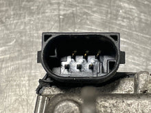 Load image into Gallery viewer, THROTTLE BODY Mercedes CLS550 G550 E550 S550 E550 2007 07 2008 08 2009 09 10 11 - NW272244
