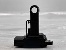 Load image into Gallery viewer, Mass Air Flow Sensor Meter MAF ES300 RX300 TC 4 Runner Avalon Camry 99-08 - NW5575
