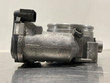 Load image into Gallery viewer, Throttle Body  PORSCHE MACAN 2015 - NW273017
