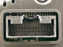 Load image into Gallery viewer, Speedometer Cluster Lincoln MKZ 2012 - NW273316
