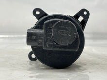 Load image into Gallery viewer, FOG LIGHT Volkswagen Passat 01 02 03 04 05 Right - NW83714
