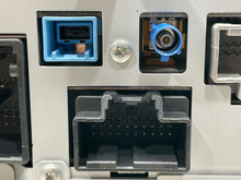 Load image into Gallery viewer, Radio Chevrolet Volt 2011 - NW274792
