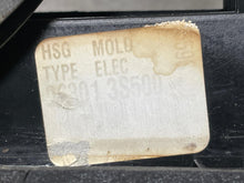 Load image into Gallery viewer, SIDE VIEW MIRROR Nissan Frontier Xterra 2000 00 2001 01 2002 02 03 04 Right - NW52424
