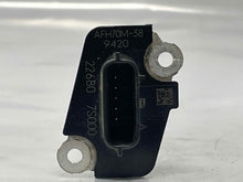 Load image into Gallery viewer, Mass Air Flow Sensor Meter MAF EX35 EX37 FX35 FX37 FX50 G25 G35 03-15 - NW4953
