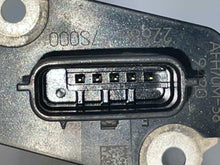 Load image into Gallery viewer, Mass Air Flow Sensor Meter MAF EX35 EX37 FX35 FX37 FX50 G25 G35 03-15 - NW4953
