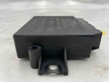 Load image into Gallery viewer, BLIND SPOT CONTROL MODULE COMPUTER Jaguar XF XFR 10 11 12 13 14 15 - NW33021
