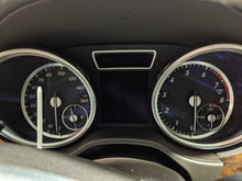 Load image into Gallery viewer, Speedometer Cluster  MERCEDES GL-CLASS 2013 - NW275886
