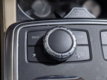 Load image into Gallery viewer, Radio  MERCEDES GL-CLASS 2013 - NW275832
