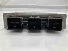 Load image into Gallery viewer, ECU ECM Computer  FIVE HUNDRED 2005 - NW58177
