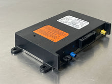 Load image into Gallery viewer, COMMUNICATION CONTROL MODULE COMPUTER B250 E250 Van C250 C300 12-16 - NW275603
