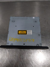 Load image into Gallery viewer, MULTIMEDIA PLAYER Audi Q7 2010 10 2011 11 - NW275826
