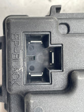 Load image into Gallery viewer, BODY CONTROL MODULE BCM COMPUTER Murano Murano Cross Cabriolet 2012 - NW31837
