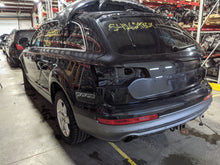Load image into Gallery viewer, CARRIER ASSEMBLY Audi Q7 Volkswagen Touareg 11 12 13 14 15 - NW275621
