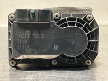 Load image into Gallery viewer, THROTTLE BODY Titan Armada QX56 Pathfinder 2004 04 2005 05 06 07 08 09 10 11 - NW276100
