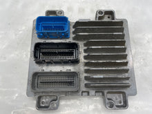 Load image into Gallery viewer, ECU ECM COMPUTER ELR Cruze Silverado 2500 Pickup Silverado 3500 11-16 - NW276733
