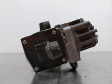 Load image into Gallery viewer, AIR RIDE COMPRESSOR E350 E550 CLS500 CLS55 CLS550 CLS63 E280 00-11 - NW276643
