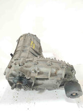Load image into Gallery viewer, Transfer Case Volkswagen Touareg 2013 - NW276988
