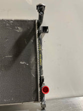 Load image into Gallery viewer, RADIATOR Jeep Liberty 2008 08 2009 09 2010 10 2011 11 2012 12 - NW131741
