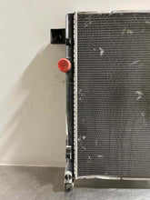 Load image into Gallery viewer, RADIATOR Jeep Liberty 2008 08 2009 09 2010 10 2011 11 2012 12 - NW131741
