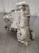 Load image into Gallery viewer, TRANSFER CASE 2017 17 - NW277719
