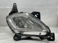 Load image into Gallery viewer, Park Lamp Light Hyundai Genesis 2014 - NW277446
