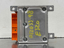 Load image into Gallery viewer, AIR BAG COMPUTER Mercedes E C S Class 94 95 96 - 01 02 - NW277309
