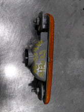 Load image into Gallery viewer, [INVENTORYCAR_YEAR_MAKE_MODEL] SIDE MARKER LAMP LIGHT Bumper Mounted Right - NW278077
