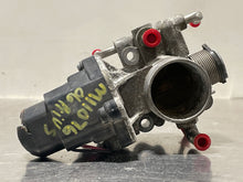 Load image into Gallery viewer, THROTTLE BODY Prius 2001 01 2002 02 03 04 05 06 07 - NW178646
