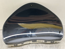 Load image into Gallery viewer, SPEEDOMETER CLUSTER Subaru Lgeacy 2005 05 Auto - NW161878
